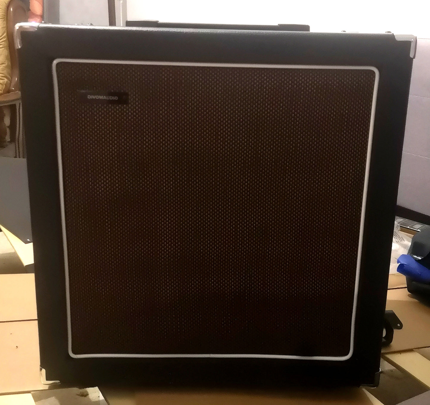 Cabinet handmade 1x12